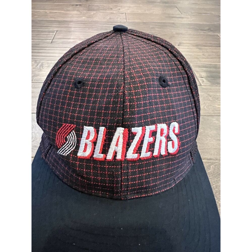 Vtg Logo 7 Black Red Plaid NBA Portland Trailblazers Adjustable Snapback Hat Cap - Picture 3 of 8